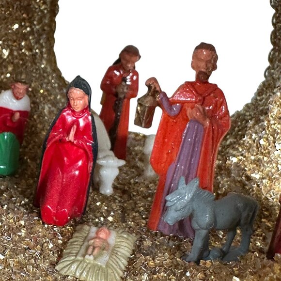 VTG MCM 1950s Diorama Nativity Christmas Styrofoam Ball 3D Jumbo Decor - Picture 14 of 16